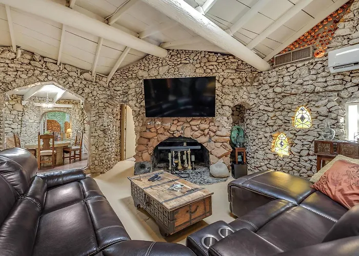 Bottle House - New Listing - Special Deals Tucson